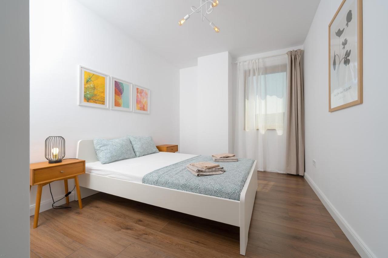 The 75 Appartement Târgu-Mureş Buitenkant foto